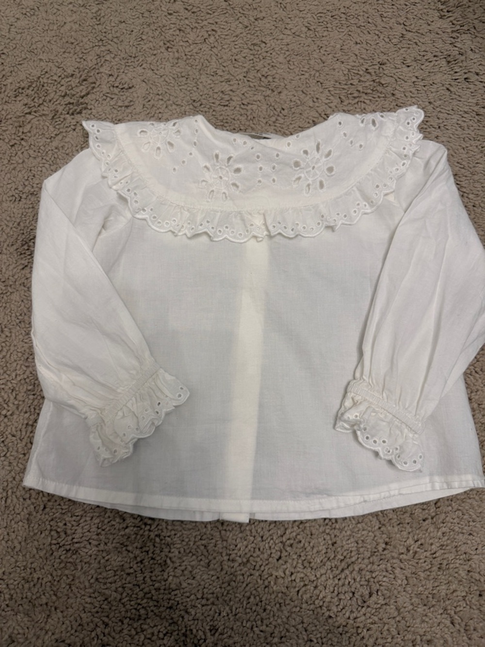 H&M White Eyelet Collar Button-Down Top - Picture 7 of 7